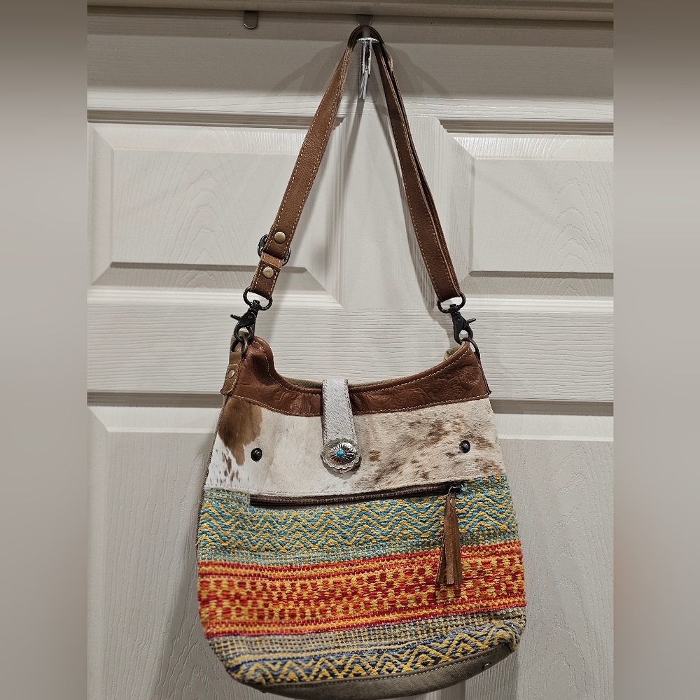 Myra bag